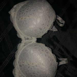 Sophie b. Push-up bra